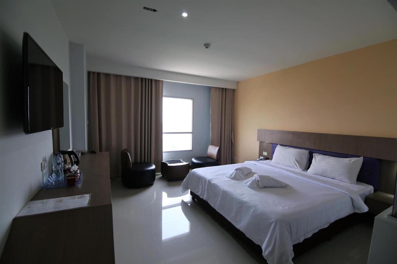 Grand Oliver Hotel Danok Sadao Екстер'єр фото